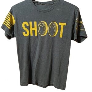 Grunt Style Gray T-Shirt with Yellow 'SHOOT' Graphic Size Small